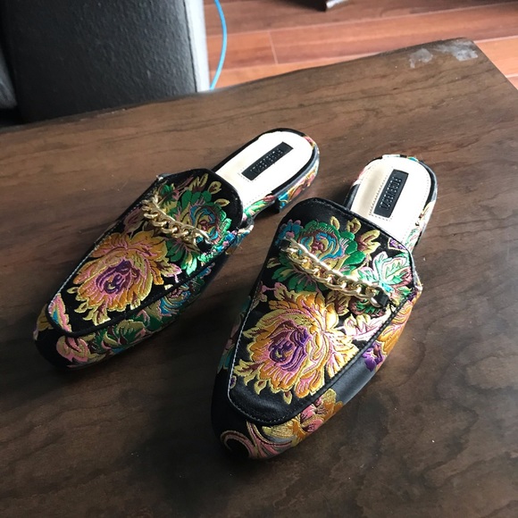 Forever 21 Shoes - Picture 1 of 2